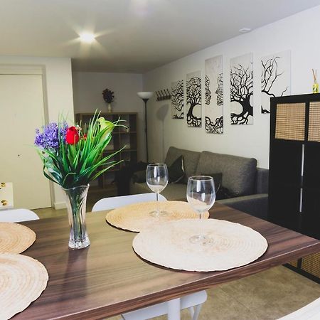 Cdz - Botica, Encantador Apartamento En Pleno Centro Historico Cádiz Kültér fotó
